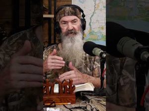 Read more about the article Phil Robertson: Do Good Because Jesus Saved You!