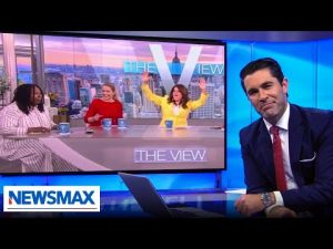 Read more about the article Tiny-brained ‘View’ hosts celebrate Tucker Carlson news: Rob Schmitt’s News From The Left