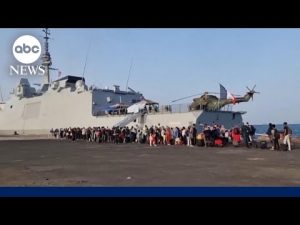 Read more about the article Americans race to escape Sudan as questions swirl around US response