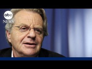 Read more about the article TV icon Jerry Springer dies at 79