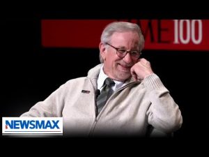 Read more about the article Director Steven Spielberg regrets woke edit of ‘E.T.’ | American Agenda