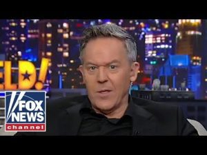 Read more about the article Gutfeld: Biden was less than discrete with his little cheat sheet