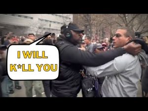 Read more about the article Protestors CLASH Outside Courthouse Ahead of Trump Arraignment