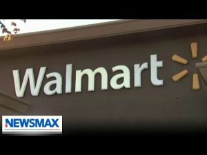 Read more about the article Is Walmart replacing workers with robots? | National Report