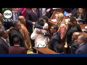 Read more about the article Tennessee legislators expelled over gun control protest