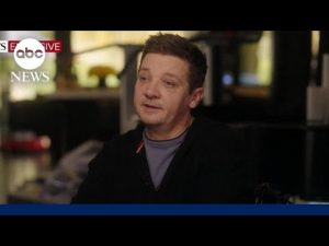 Read more about the article Jeremy Renner discusses road to recovery after harrowing snowplow accident