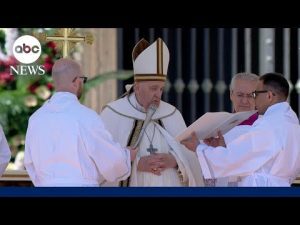 Read more about the article Pope Francis leads Easter Sunday mass in front of millions worldwide l GMA