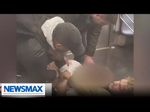 You are currently viewing Ex-Marine turns himself in during subway chokehold death case | National Report