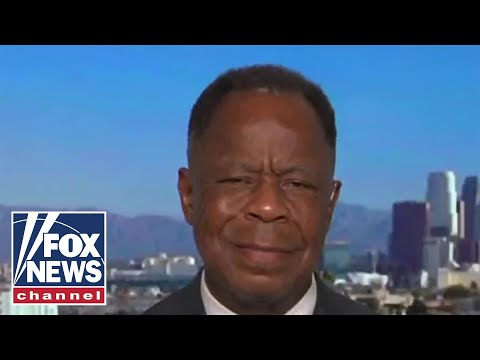 You are currently viewing Terrell: Alvin Bragg playing the ‘race card’ with subway chokehold charges
