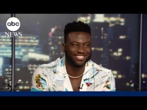 Read more about the article Sinqua Walls on the challenge of remaking the classic film ‘White Men Can’t Jump’