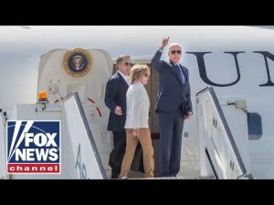 Read more about the article Former intel official to face questioning over Hunter Biden laptop