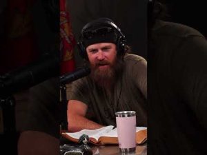 Read more about the article Jase & Missy Robertson Waited Until They Were Married