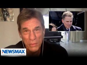 Read more about the article MSM and politicians hiding Hunter bombshells: Robert Davi | The Chris Salcedo Show