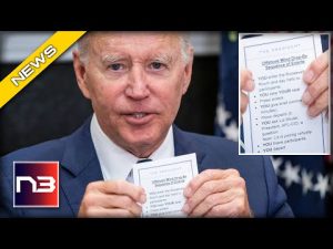 Read more about the article Biden’s Embarrassing Cheat Sheets on Full Display for the World to See!