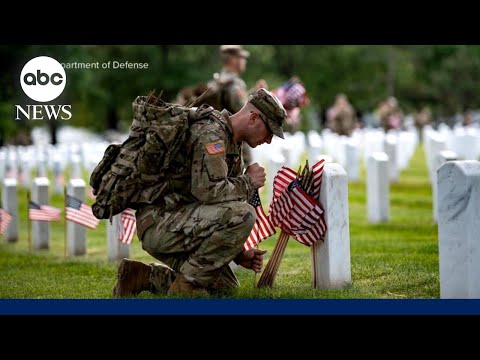 You are currently viewing Americans across the country honor fallen heroes l WNT