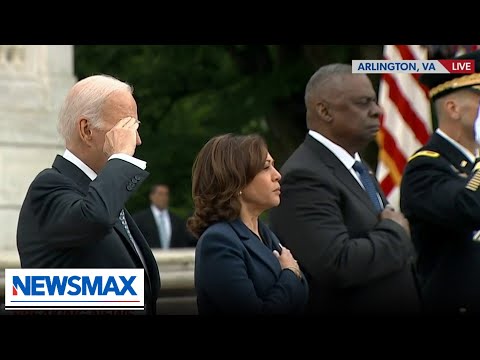 You are currently viewing Memorial Day wreath-laying ceremony