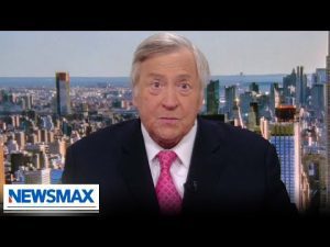 Read more about the article Dick Morris: Left and right stand opposed to the deep state