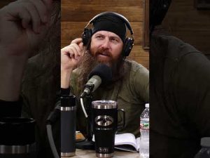 Read more about the article Phil Robertson Has a GREAT Hack for Remembering Your Phone Number