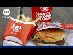 Read more about the article Wendy’s denies ‘surge pricing’
