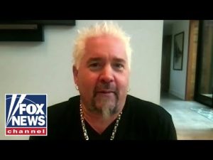 Read more about the article Guy Fieri says the ‘dollar isn’t going as far’ due to inflation
