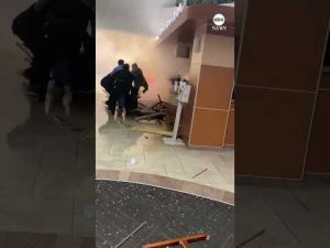 Read more about the article Vehicle crashes into emergency room at Austin hospital