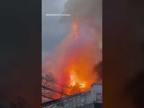 You are currently viewing Historic Copenhagen stock exchange goes up in flames