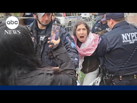 You are currently viewing Pro-Palestinian demonstrators arrested at Columbia University