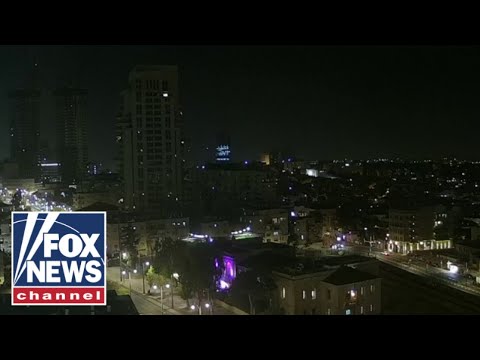 You are currently viewing Israel begins retaliatory strikes on Iran: Report