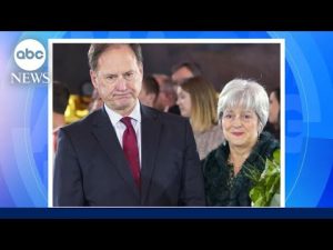Read more about the article Supreme Court Justice Samuel Alito flag controversy