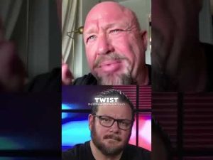 Read more about the article ALEX JONES Reveals Possible Reason Why Trump CAN T Release Epstein Files