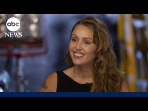 Read more about the article Miley Cyrus opens up with new visual album on Disney+