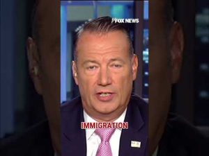 Read more about the article Photos show ICE agent injuries after migrant fled arrest #shorts #ICE #immigration #news #usnews