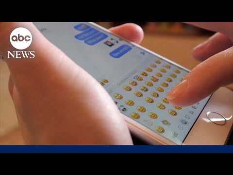 You are currently viewing Woman behind emojis reveals the newest ones coming to your phone