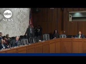 Read more about the article Democrats walk out of Senate committee vote to advance Pres. Trump court pick Emil Bove