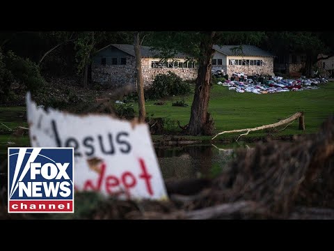 You are currently viewing ‘A DARK TIME’: Trump to meet Texas flood rescue team, inspect damage