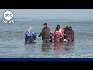 Read more about the article Thousands of migrants attempt dangerous crossing to UK in small boats