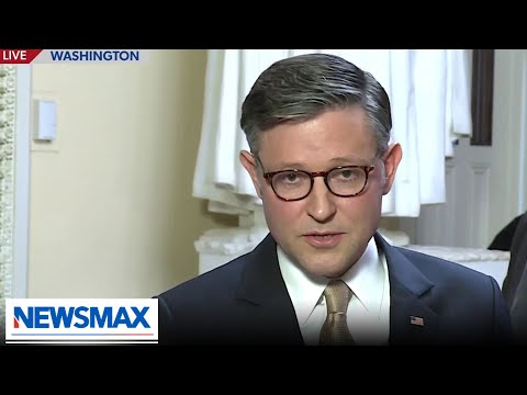 You are currently viewing No one in Congress is blocking Epstein documents: Speaker Mike Johnson