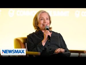 Read more about the article Tulsi Gabbard reveals Russia sat on Hillary Clinton dirt | The Right Squad