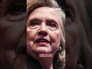 Read more about the article Clinton, Obama hit back at Tulsi Gabbard, slamming ‘bizarre’ Russia hoax allegations #shorts