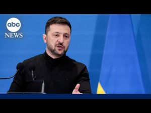 Read more about the article Zelenskyy responds to growing anti-corruption protests in Ukraine