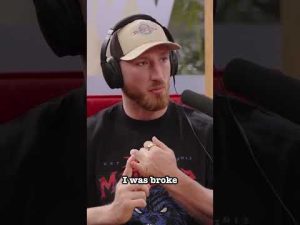 Read more about the article DANA WHITE SAVED THIS UFC FIGHTER FROM BEING HOMELESS #shorts