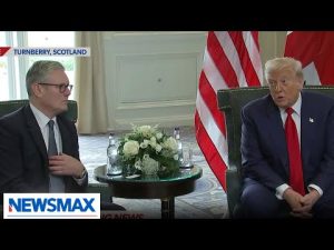 Read more about the article President Trump meets UK Prime Minister Starmer in Scotland