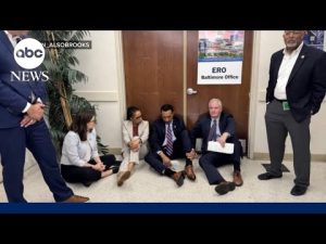 Read more about the article Senators hold ‘sit-in’ at immigration detention facility in Baltimore
