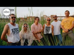 Read more about the article The Head and The Heart release new album that touches on past melodies
