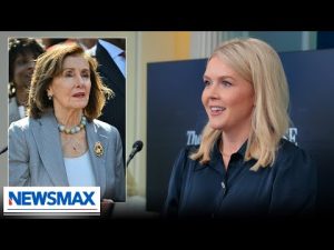 Read more about the article Pelosi is the reason for proposed stock ban: Karoline Leavitt