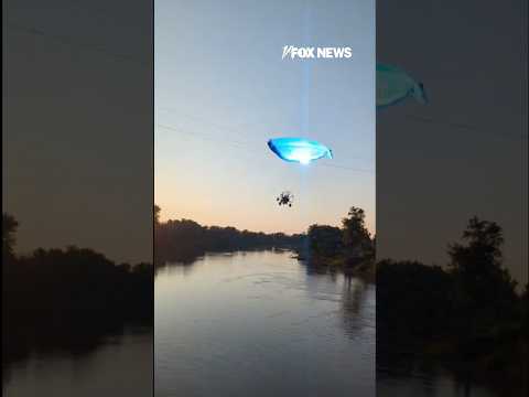 You are currently viewing WATCH: Paraglider flies into power line setting off spark #shorts #adventure #travel #northdakota