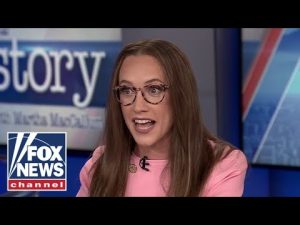 Read more about the article You shouldn’t be ‘KEEPING SCORE’ on this in a relationship: Kat Timpf