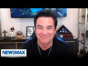 Read more about the article Dean Cain: ICE Agents ‘real true heroes’
