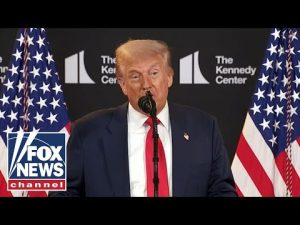 Read more about the article WATCH LIVE: Trump announces Sylvester Stallone as 2025 Kennedy Center honoree