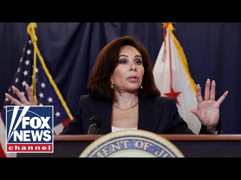 You are currently viewing Pirro announces arrest of DC sandwich thrower: ‘He thought it was funny’